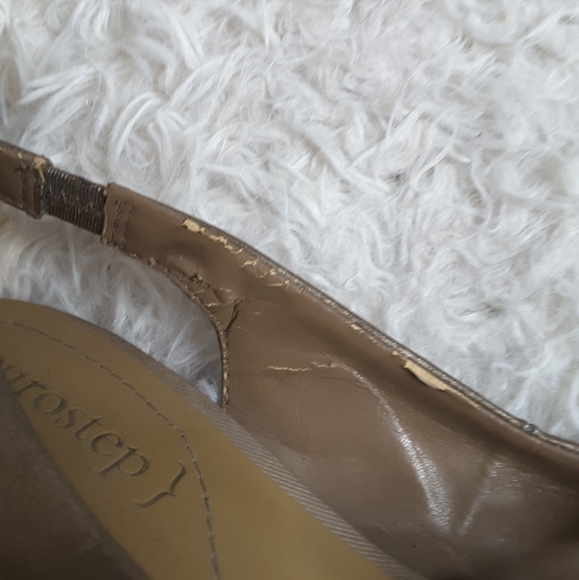 3/$30 Eurostep Paisley metallic gold slingback peep toe heel size 5.5M - Picture 11 of 11